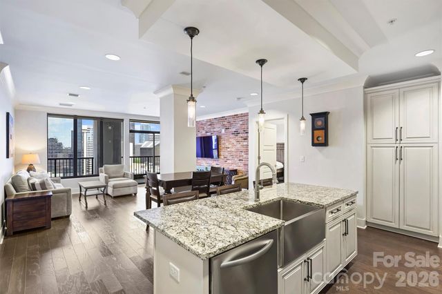 222 S Caldwell Street 1708, Charlotte, NC 28202