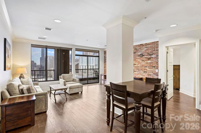 222 S Caldwell Street 1708, Charlotte, NC 28202