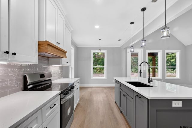 540 Caroline Bend, Bullard, TX 75757