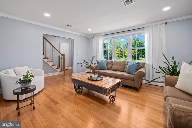 921 PATRIOT DR, Lansdale, PA 19446