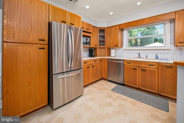 921 PATRIOT DR, Lansdale, PA 19446