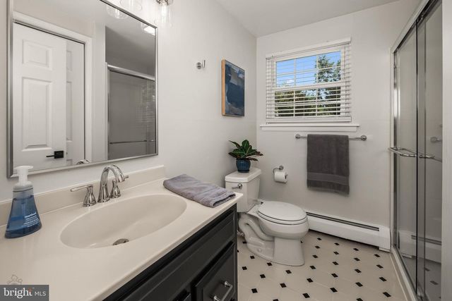921 PATRIOT DR, Lansdale, PA 19446