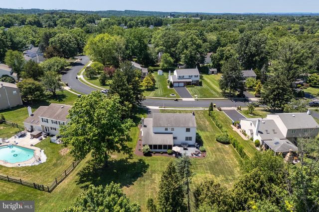921 PATRIOT DR, Lansdale, PA 19446