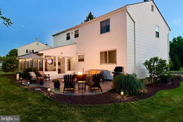 921 PATRIOT DR, Lansdale, PA 19446