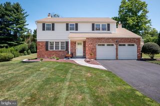 921 PATRIOT DR, Lansdale, PA 19446