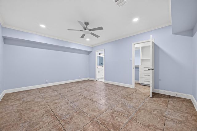 6846 Beechnut Street, Houston, TX 77074