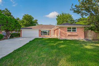 6846 Beechnut Street, Houston, TX 77074