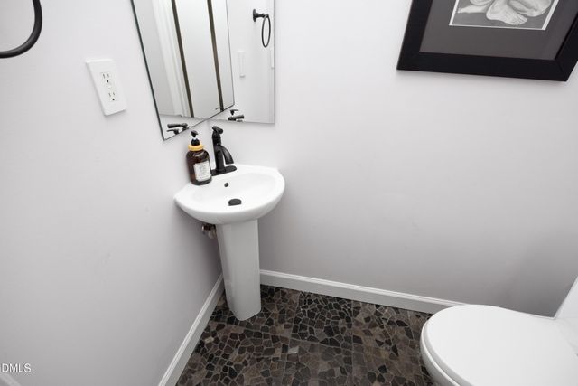 506 Bayberry Drive, Chapel Hill, NC 27517