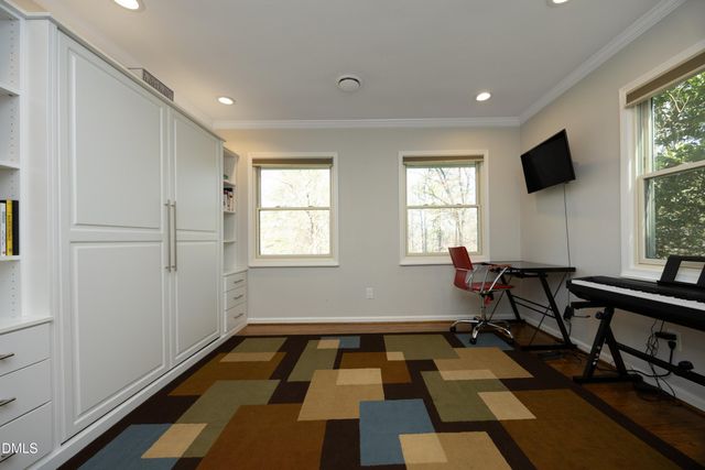 506 Bayberry Drive, Chapel Hill, NC 27517