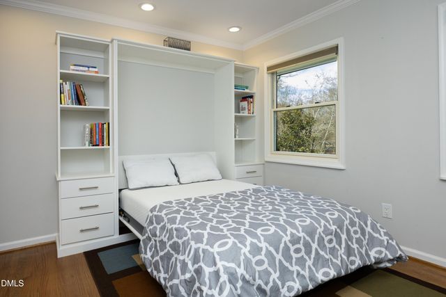 506 Bayberry Drive, Chapel Hill, NC 27517