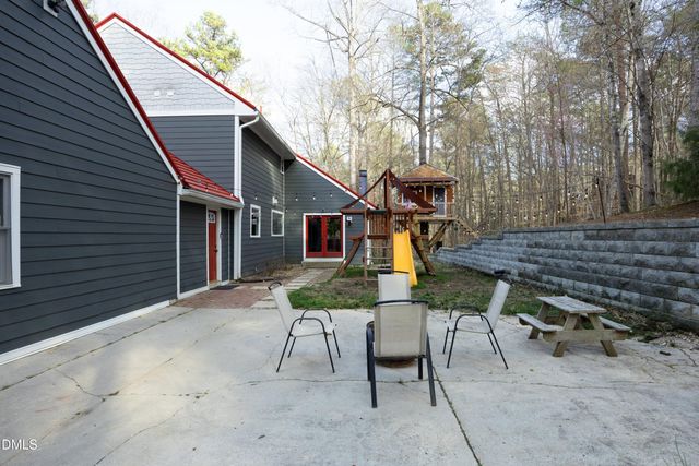 506 Bayberry Drive, Chapel Hill, NC 27517