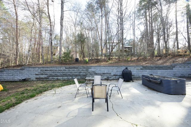 506 Bayberry Drive, Chapel Hill, NC 27517