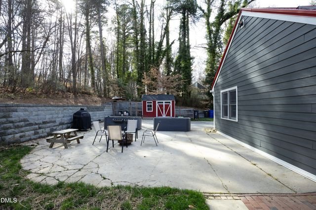 506 Bayberry Drive, Chapel Hill, NC 27517