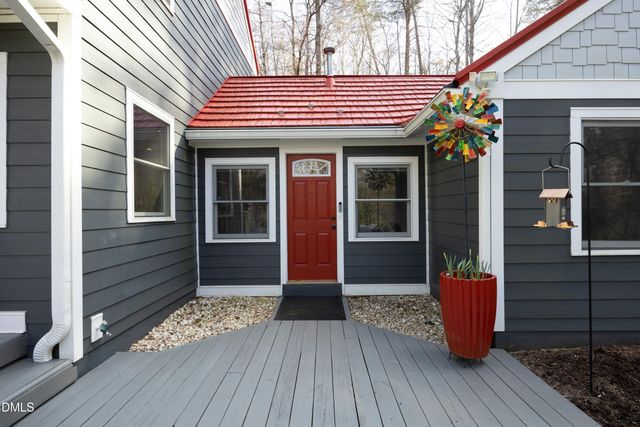 506 Bayberry Drive, Chapel Hill, NC 27517