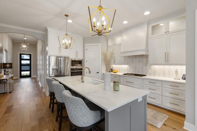 24 Mountain Brook Road, Little Rock, AR 72223