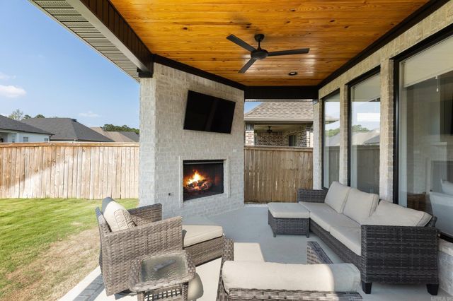 24 Mountain Brook Road, Little Rock, AR 72223