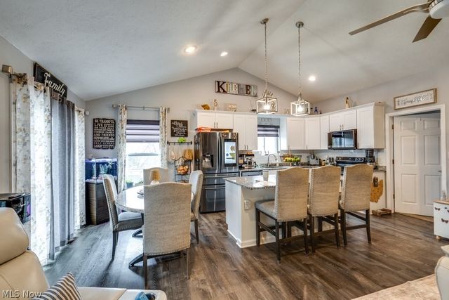 2904 Pepper Hill Circle, Akron, OH 44312