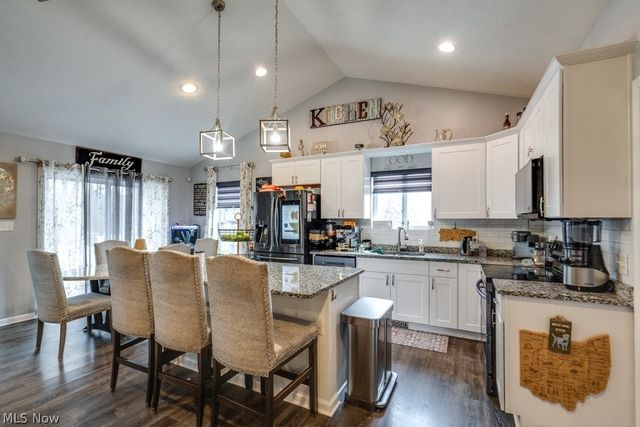 2904 Pepper Hill Circle, Akron, OH 44312