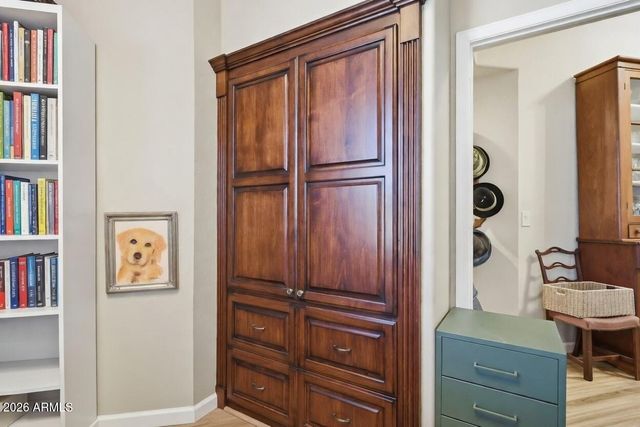 8095 E CORTEZ Drive, Scottsdale, AZ 85260