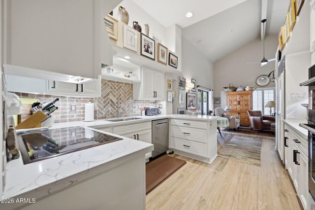 8095 E CORTEZ Drive, Scottsdale, AZ 85260