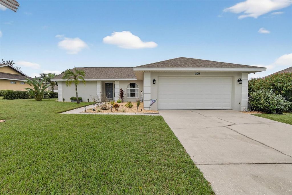 5893 MANCHESTER DRIVE W, Lakeland, FL 33810