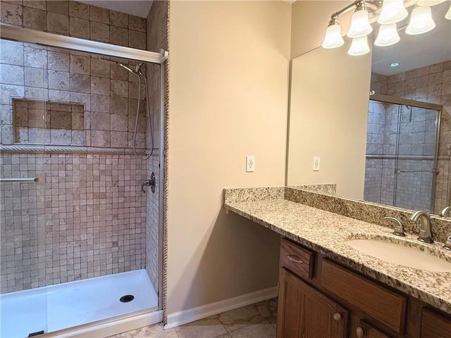 7024 Somerset Circle, Alpharetta, GA 30004