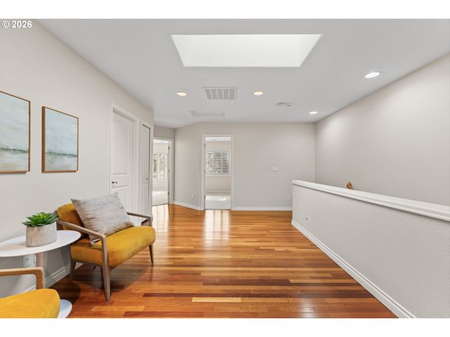 4 NORTHVIEW Ct, Lake Oswego, OR 97035