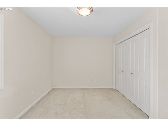 4 NORTHVIEW Ct, Lake Oswego, OR 97035