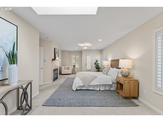 4 NORTHVIEW Ct, Lake Oswego, OR 97035