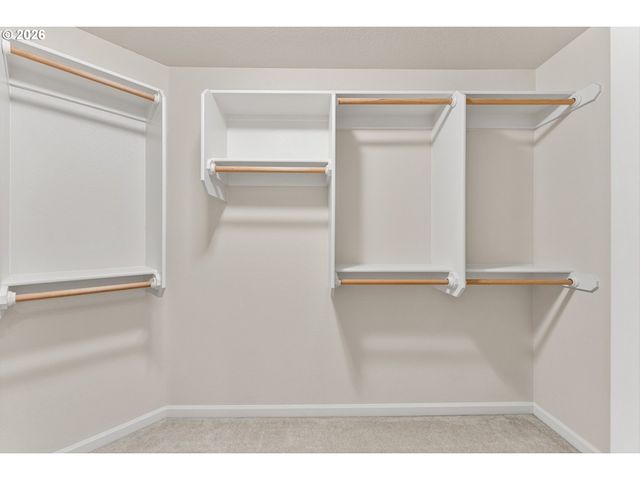 4 NORTHVIEW Ct, Lake Oswego, OR 97035