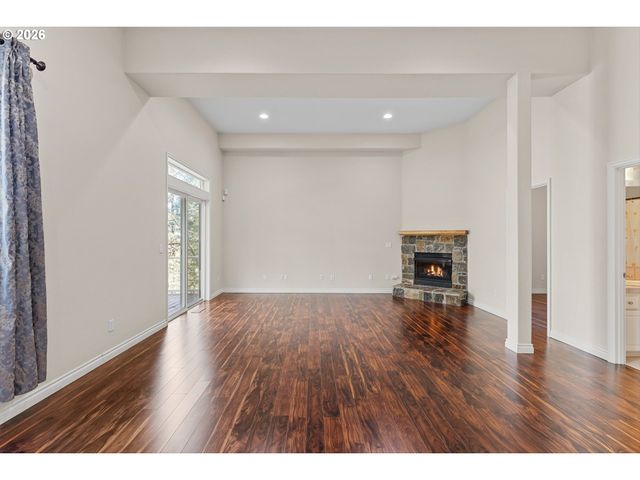 4 NORTHVIEW Ct, Lake Oswego, OR 97035