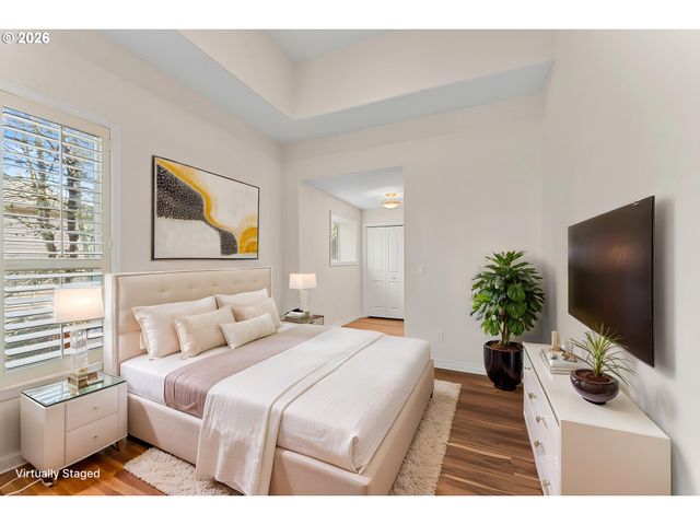 4 NORTHVIEW Ct, Lake Oswego, OR 97035