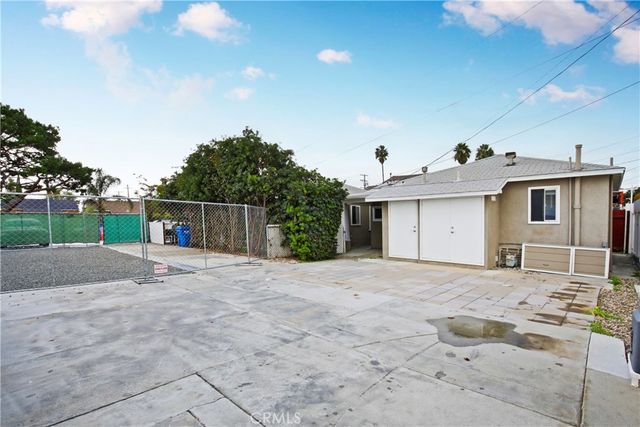 8029 Priscilla, Downey, CA 90242