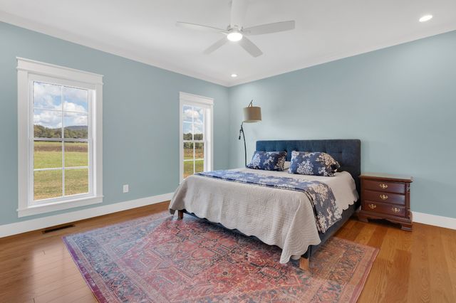 411 Bryan Rd, Hillsboro, TN 37342