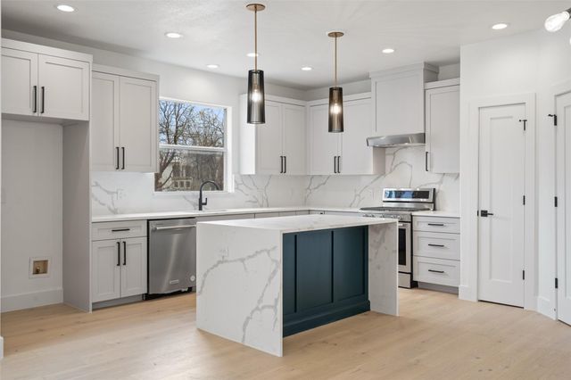 1212 Poquito ST, Austin, TX 78702