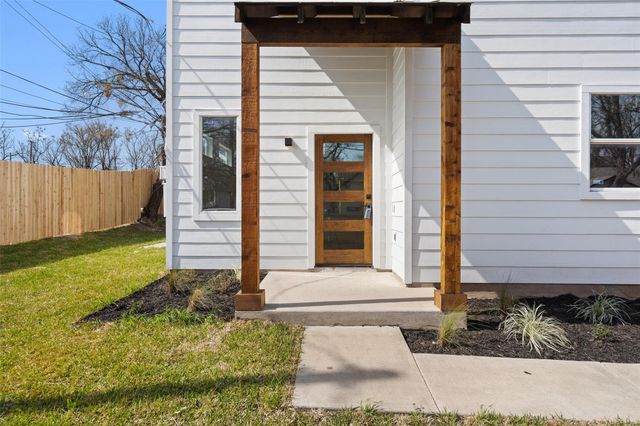 1212 Poquito ST, Austin, TX 78702