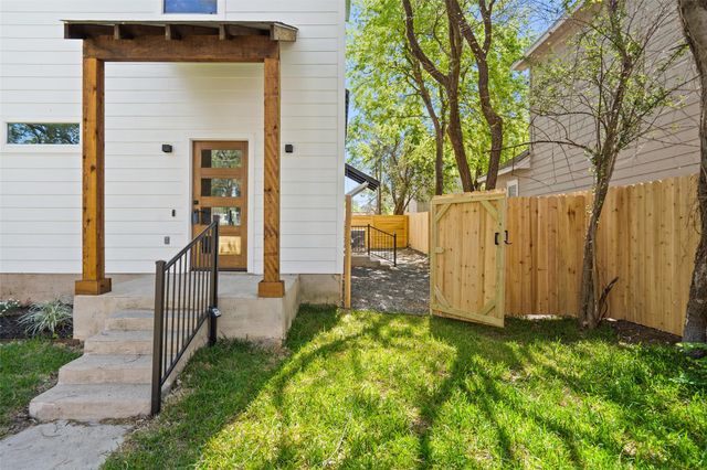 1212 Poquito ST, Austin, TX 78702