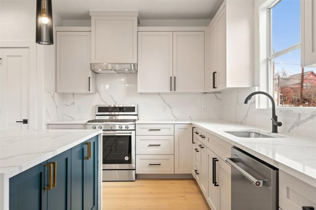 1212 Poquito ST, Austin, TX 78702