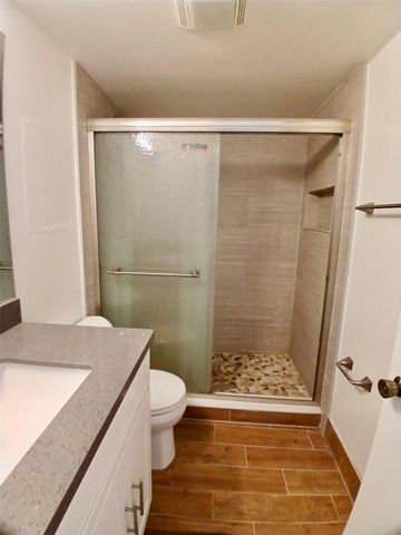 5951 Wellesley Park Dr 201, Boca Raton, FL 33433