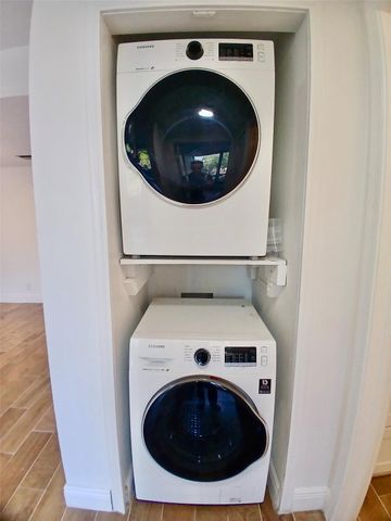 5951 Wellesley Park Dr 201, Boca Raton, FL 33433