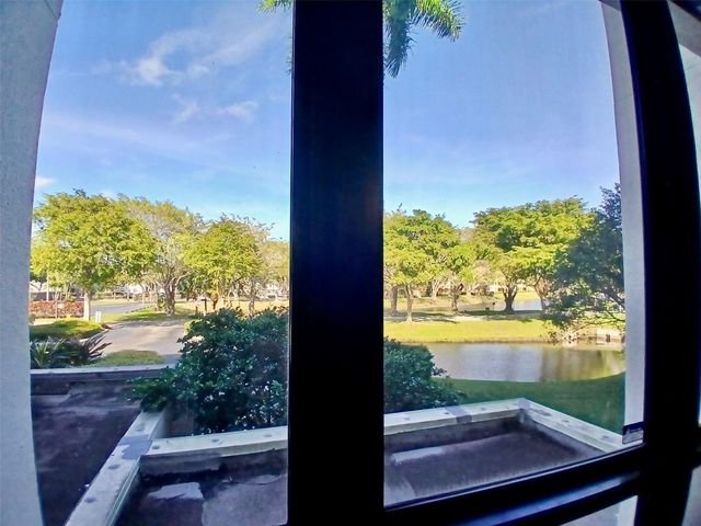 5951 Wellesley Park Dr 201, Boca Raton, FL 33433
