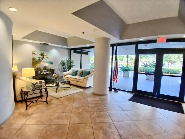 5951 Wellesley Park Dr 201, Boca Raton, FL 33433