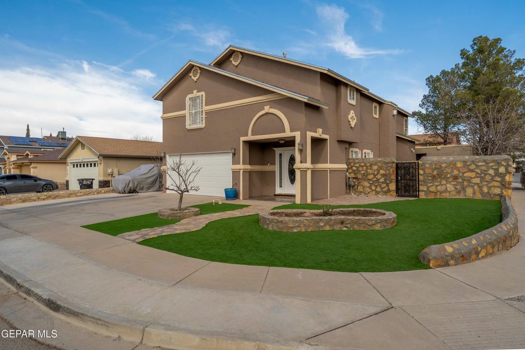 13745 Paseo Del Mar Drive, Horizon City, TX 79928