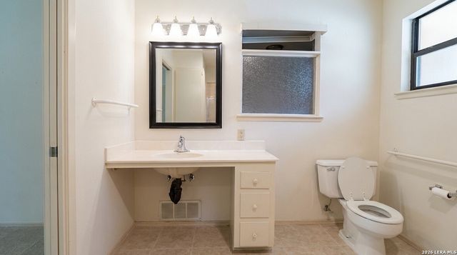 5039 Galahad Dr, San Antonio, TX 78218