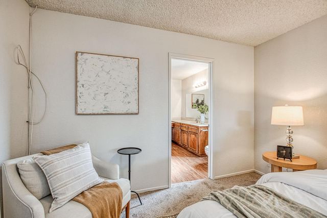 1204 Fedora Avenue, Clovis, CA 93612