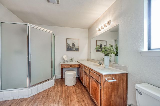 1204 Fedora Avenue, Clovis, CA 93612