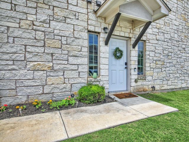 1600 Airedale RD 2601, Austin, TX 78748