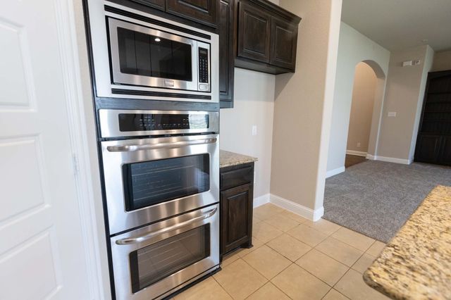 1749 Stillwater Drive, Burleson, TX 76028
