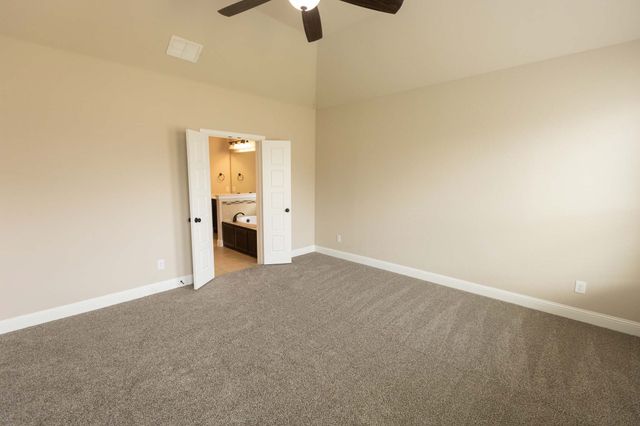 1749 Stillwater Drive, Burleson, TX 76028