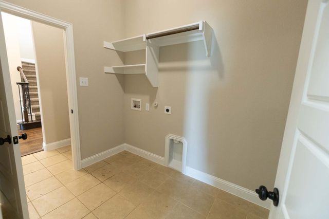 1749 Stillwater Drive, Burleson, TX 76028